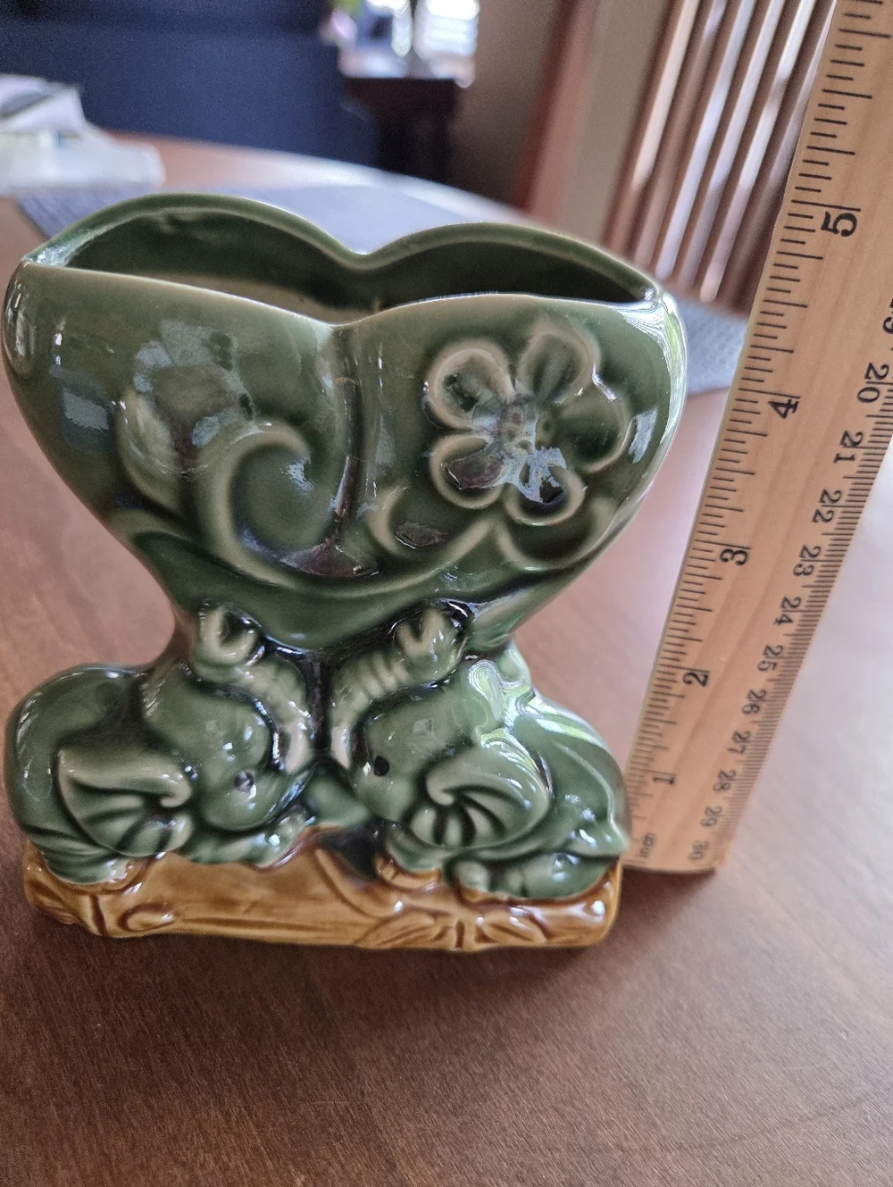 Majolica Double Lucky Elephant Planter